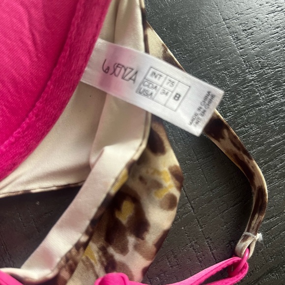 La Senza B34 Leopard Bra with Pink Straps and Criss Cross Back Padded Push Up - Picture 10 of 10